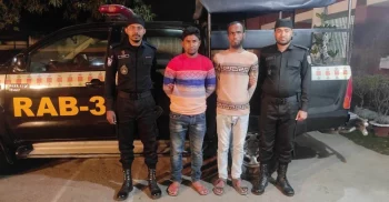 র‌্যাব-৩ এর অভিযানে রাজধানীতে চোরাই মিনিট্রাকসহ গ্রেফতার ২