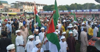ফিলিস্তিনের মুসলমানদের উপর হামলার প্রতিবাদে কুয়াকাটায় বিক্ষোভ মিছিল