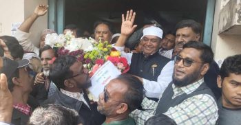 এমপি মহিববুর রহমানকে মন্ত্রিসভায় ডাক।। কলাপাড়ায় মিছিল ও মিষ্টি বিতরণ