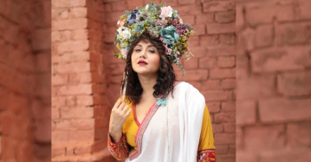 গণমাধ্যমের ওপর ক্ষোভ ঝাড়লেন স্বস্তিকা মুখার্জি