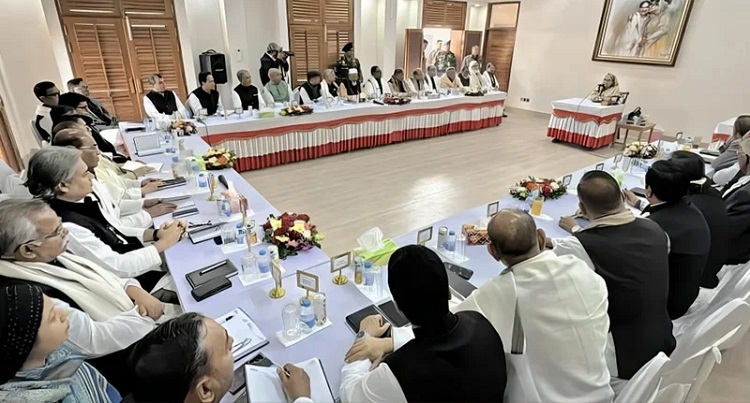 রমজানে দ্রব্যমূল্যের দাম বাড়ালে ব্যবস্থা নেয়া হবে: প্রধানমন্ত্রী