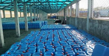 বেনাপোলে মিথ্যা ঘোষণায় আনা ১৬ টন সালফিউরিক এসিড আটক