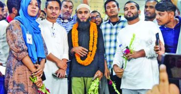 আমিরাত থেকে দেশে ফিরেছেন কারাদণ্ড পাওয়া ১৪ বাংলাদেশি