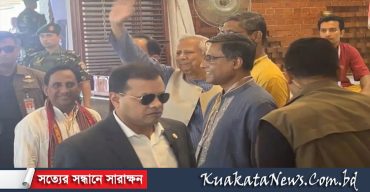 ঢাকেশ্বরী মন্দিরে গেলেন প্রধান উপদেষ্টা