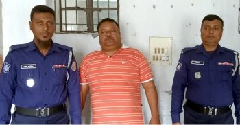 অপারেশন ডেভিল হান্টে কলাপাড়া যুবলীগ নেতাকে আটক