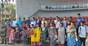 ভারতে সাজাভোগ শেষে দেশে ফিরলো নারী-শিশুসহ ২১ বাংলাদেশি