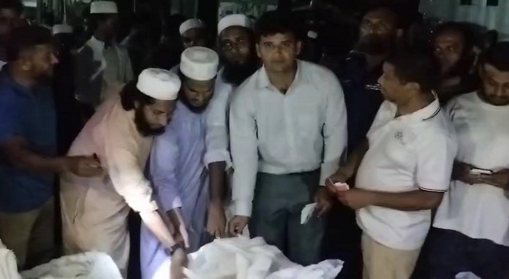 কলাপাড়ায় যাত্রিবাহী বাস থেকে সামুদ্রিক বিভিন্ন প্রজাতির ৩০মন মাছ জব্দ