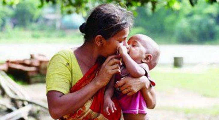 আজ বিশ্ব মা দিবস
