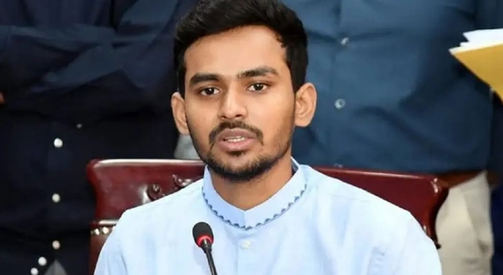 ঢাকা ১০ আসনে স্বতন্ত্র লড়বেন আসিফ মাহমুদ