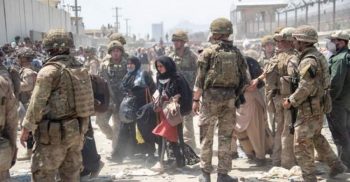 ৩১ আগস্টের পরও আফগানরা দেশ ছাড়তে পারবে: তালেবান